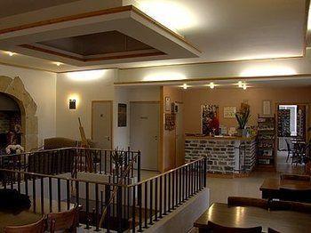 Les Chemins Francis - Modern Hotel Bagnols-les-Bains Екстер'єр фото